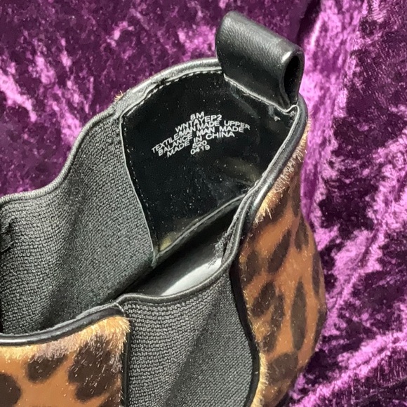 NIB NINE WEST LEOPARD PRINT BOOTIES 8M - Picture 4 of 5